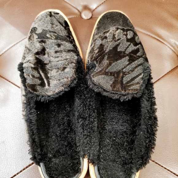 Free People Black Fluffy Mules - Picture 5 of 8